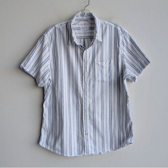 GAP Blue Casual Button Down Shirt with Vertical Stripes - Picture 1 of 4